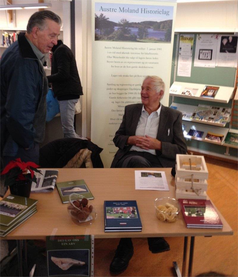 Litterært Julebord - Arendal bibliotek